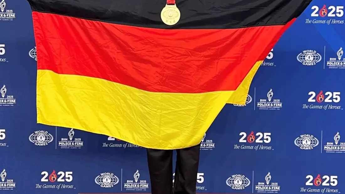 HZA-R: Zöllnerin aus Hof holt acht Medaillen bei den World Police and Fire Games in Birmingham - Susanne Reink glänzt erneut auf internationaler Bühne mit viermal Gold, zweimal Silber und zweimal Bronze - Bild: presseportal.de