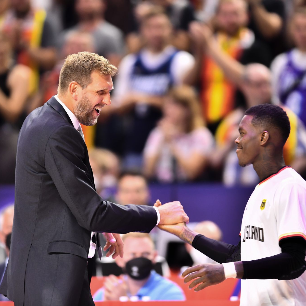 Als Spieler erfolgreich, als Typen verschieden: Nowitzki und Schröder. - Foto: Marius Becker/dpa