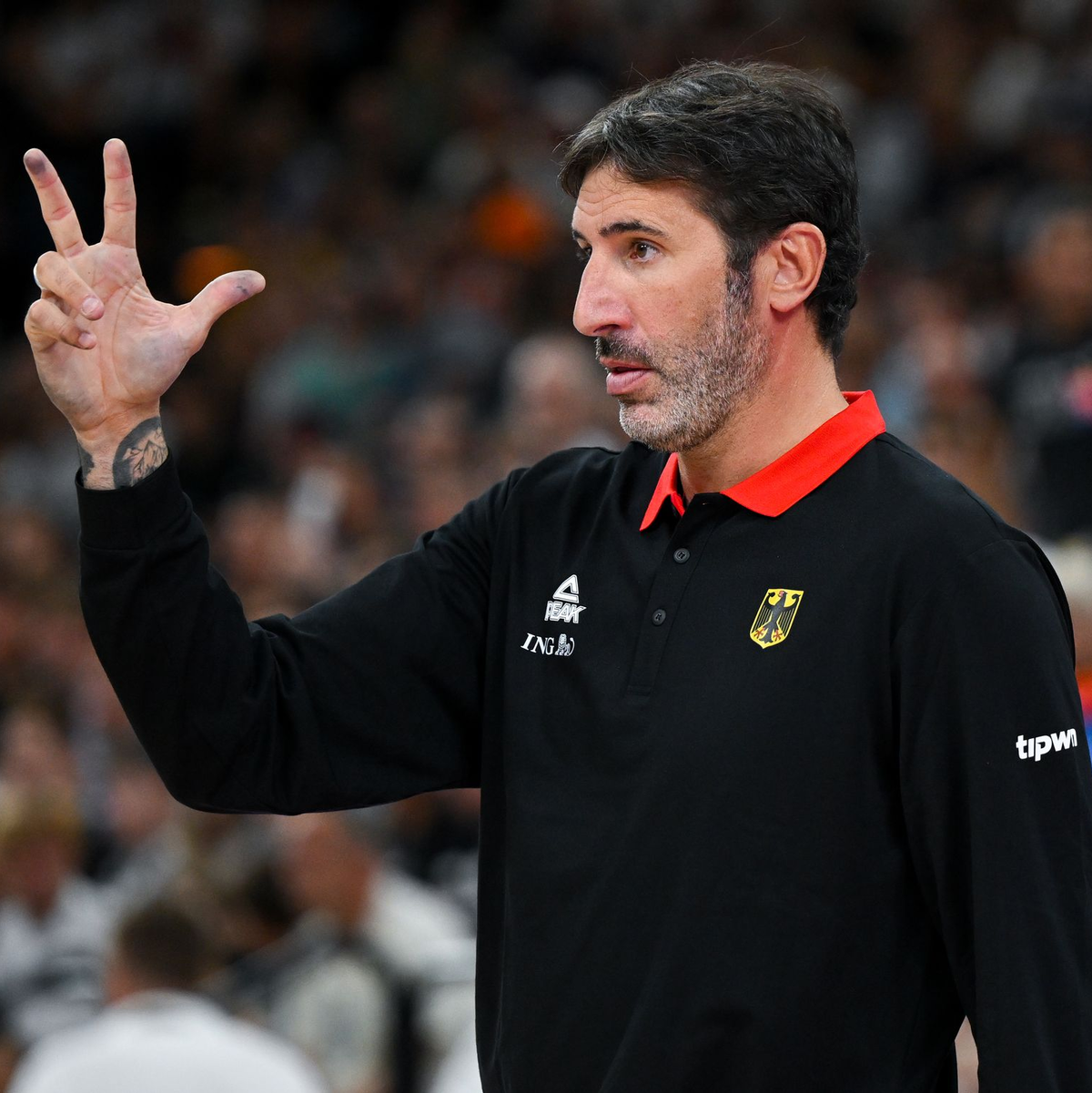 Alex Mumbru muss noch auf seinen EM-Start warten. - Foto: Sven Hoppe/dpa