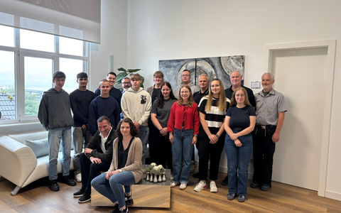 Ausbildungsbeginn bei Bien-Zenker - junge Talente starten in ihre berufliche Zukunft - Foto: presseportal.de Ausbildungsbeginn bei Bien-Zenker - junge Talente starten in ihre berufliche Zukunft - Foto: presseportal.de