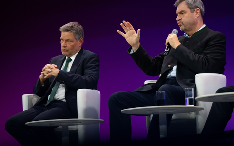 Ziemlich beste Feinde: Robert Habeck und Markus Söder. (Archivbild) - Foto: Sven Hoppe/dpa
