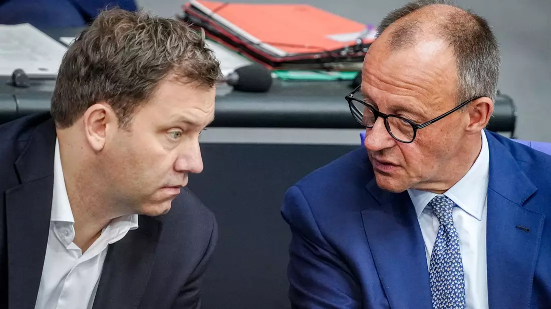 Der Start war holprig. Die Koalitionäre hoffen darauf, dass sie nach der Sommerpause besser in die Spur kommen. (Archivbild) - Bild: Kay Nietfeld/dpa