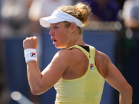 Voller Fokus auf den Ball: Amanda Anisimova gewann ein packendes Halbfinale gegen Naomi Osaka. - Foto: Kirsty Wigglesworth/AP/dpa