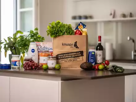 Knuspr als einer der besten Online-Supermärkte Deutschlands ausgezeichnet / Verbraucherbefragung Deutschlands Beste Online-Shops 2025 von DISQ und ntv - Foto: presseportal.de