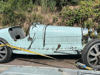 HZA-DO: Einfuhr ohne Zollpapiere / Zoll stellt Oldtimer sicher - Foto: presseportal.de