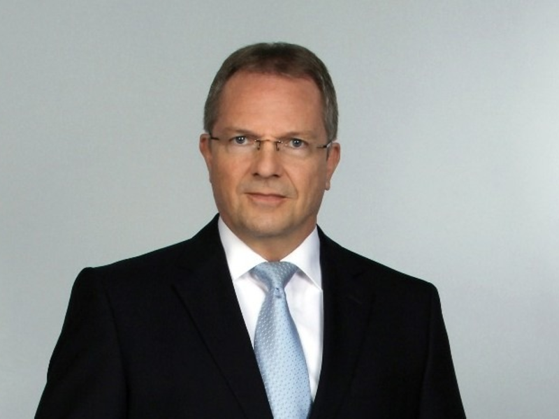 Führungskrise made in Germany: Hat das Aus der Wehrpflicht unsere Chefs weich gemacht? - Foto: presseportal.de