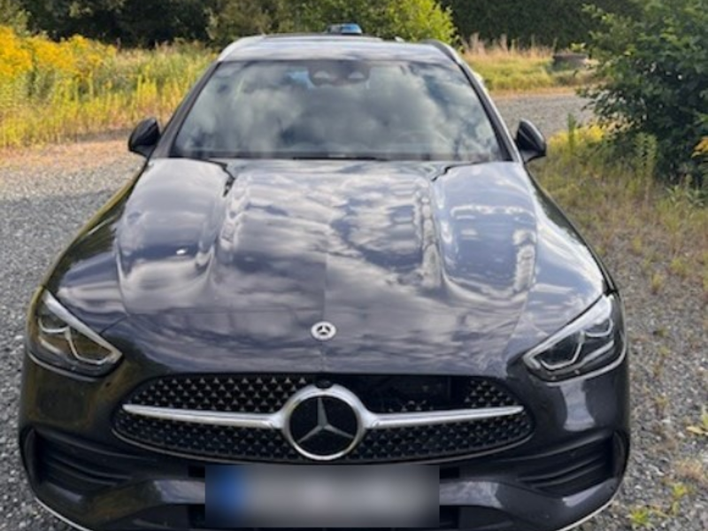 POL-ROW: ++ Zwischen Scheeßel und Rotenburg auf der B75: Zeugen nach Verfolgungsfahrt gesucht ++ - Foto: presseportal.de