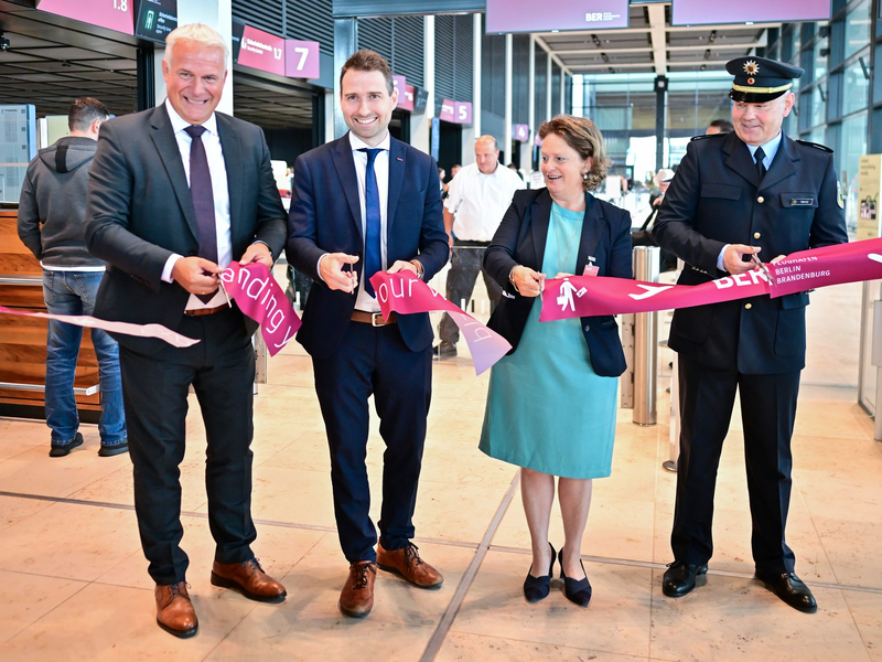 Neue Scanner vereinfachen seit einigen Monaten die Abläufe bei den Sicherheitskontrollen. (Archivbild) - Foto: Sebastian Christoph Gollnow/dpa