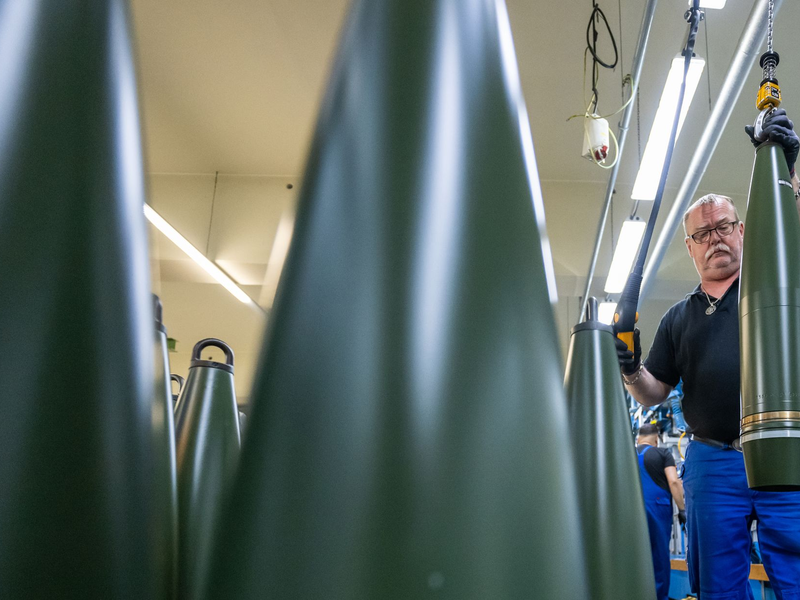 In dem neuen Munitionswerk sollen 350 Arbeitsplätze entstehen. (Archivbild) - Foto: Philipp Schulze/dpa