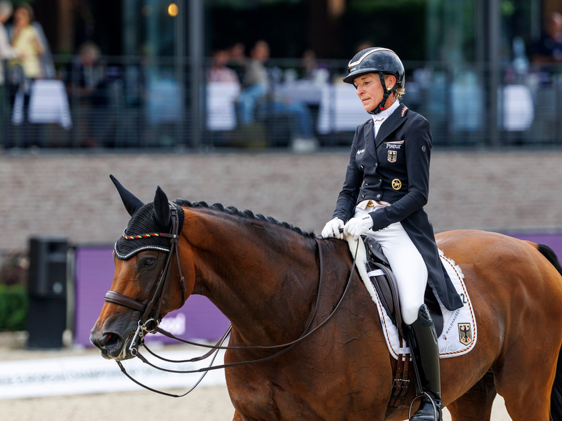 Ingrid Klimke zeigte bei der EM keinen guten Auftritt. - Foto: Stefan Lafrentz/dpa
