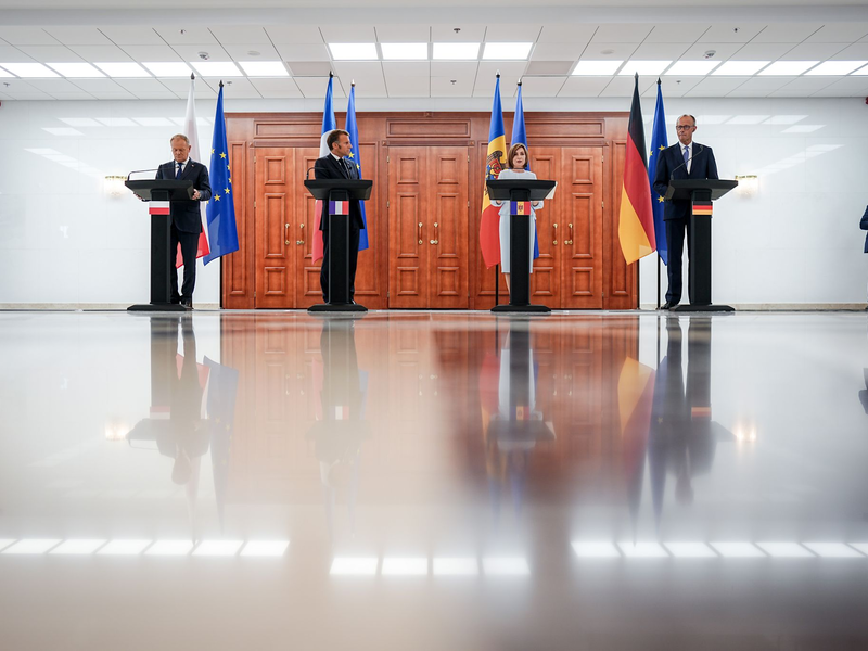 Die Regierung der kleinen Republik Moldau bekommt massive Unterstützung aus der Europäischen Union. - Foto: Kay Nietfeld/dpa