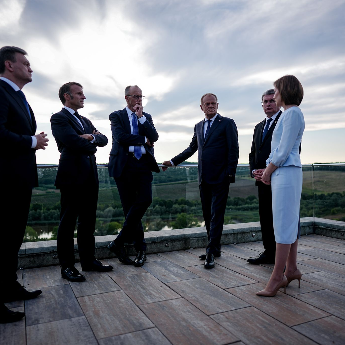 Der hochrangige Besuch aus der EU ist ein klares Zeichen der Solidarität mit der kleinen Republik Moldau in der Nachbarschaft der Ukraine. - Foto: Kay Nietfeld/dpa
