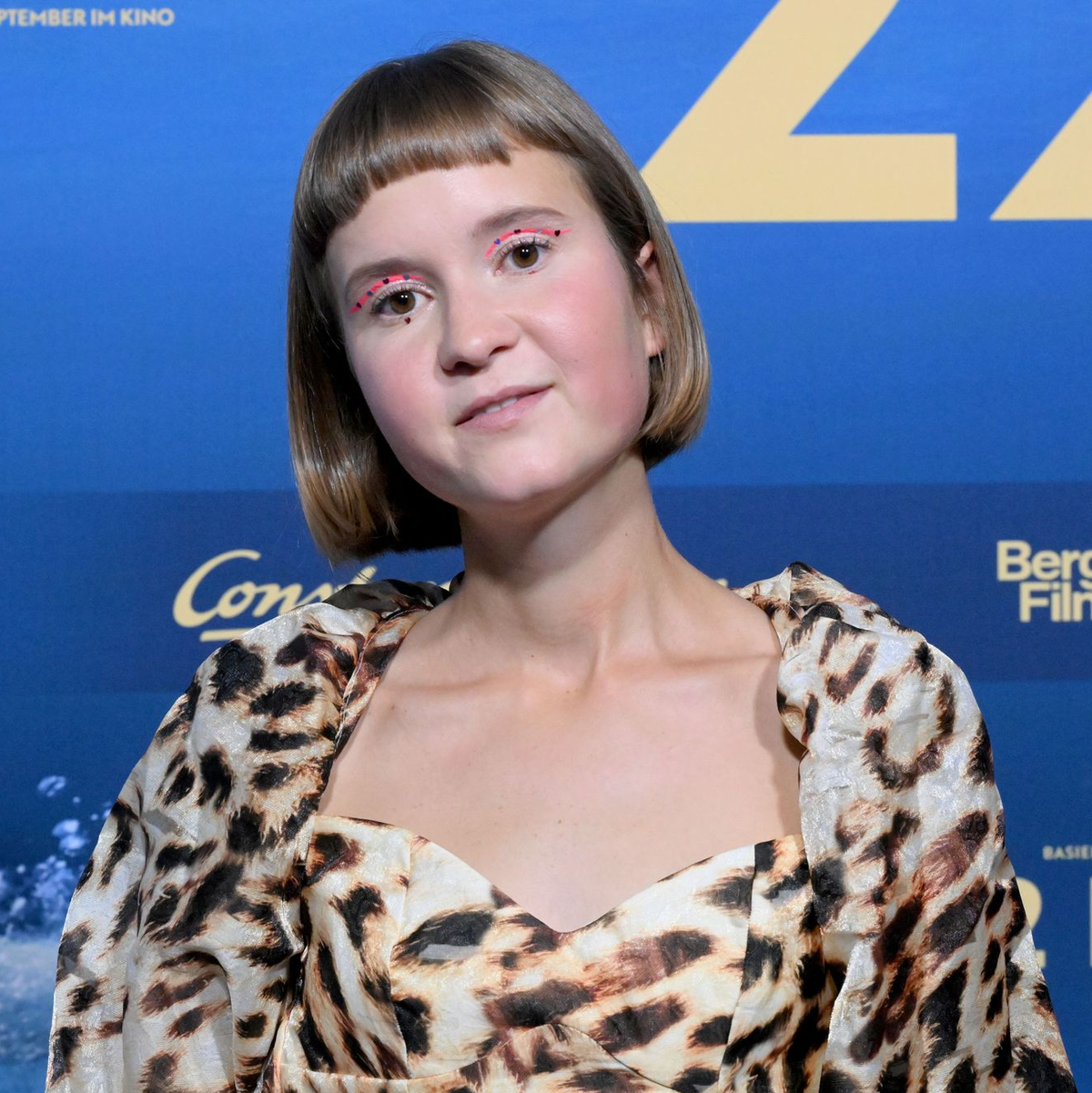 Binnen drei Jahren hat Caroline Wahl drei Romane geschrieben. (Archivbild) - Foto: Felix Hörhager/dpa