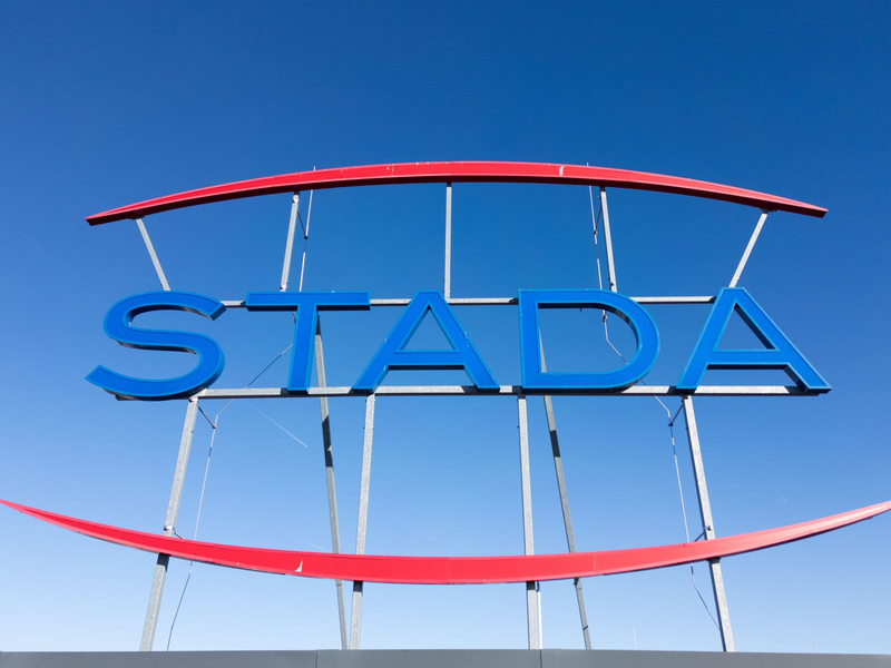 Der Pharmahersteller Stada hat einen neuen Eigentümer.  - Foto: Boris Roessler/dpa