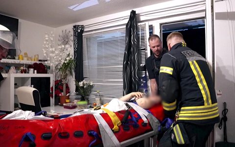 Neue Folge Mensch Retter - NACHTSCHICHT: lebensbedrohlicher Fahrradunfall, Herzdrama und Schwindelnotfall - Foto: presseportal.de