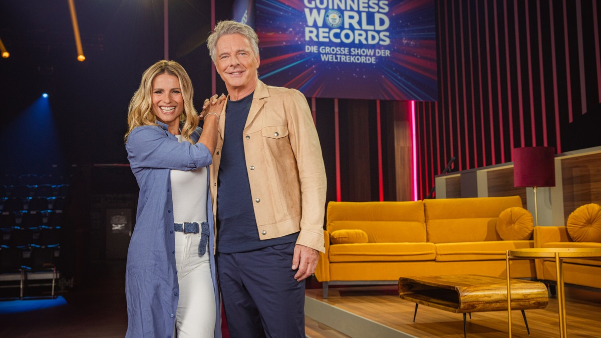 Michelle Hunziker Jörg Pilawa Guinness World Records - Die große Show der Weltrekorde - Foto: Joyn/Marina Geckeler, presseportal.de