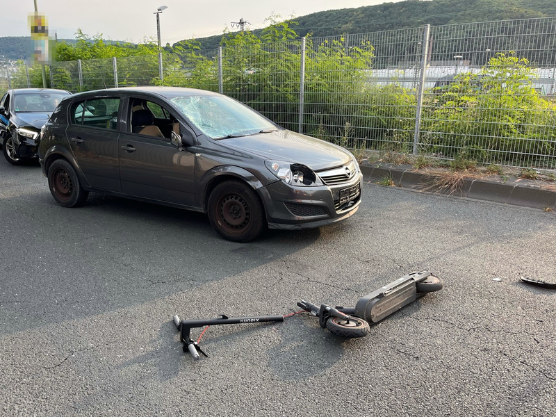 POL-HA: E-Scooter-Fahrer missachtet Vorfahrt und wird schwer verletzt - Foto: presseportal.de