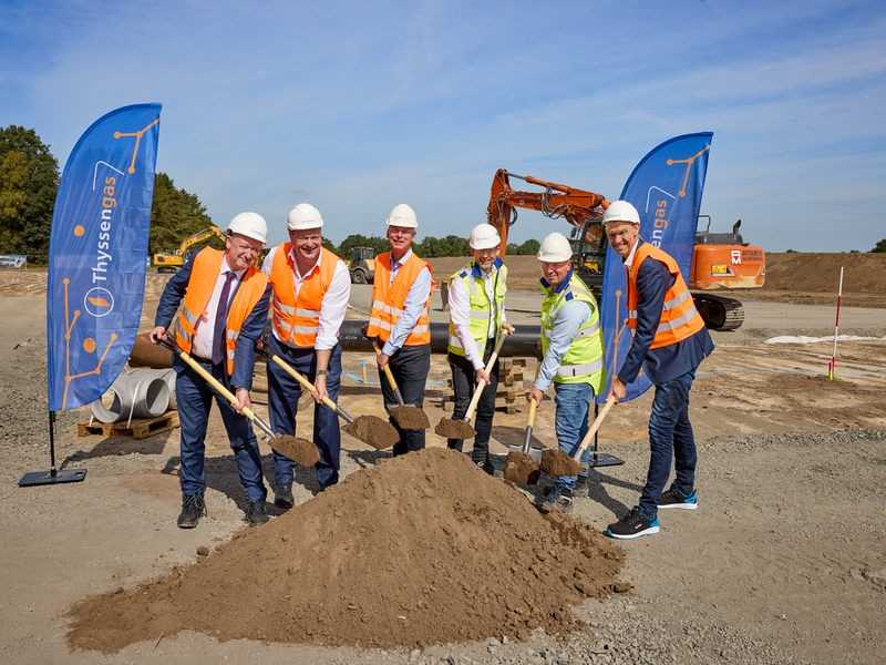 H2-Leitung Vlieghuis-Ochtrup / Spatenstich-Veranstaltung in Hoogstede: Thyssengas beginnt mit der Realisierung der grenzüberschreitenden Wasserstoff-Leitung zwischen den Niederlanden und Deutschland - Foto: presseportal.de