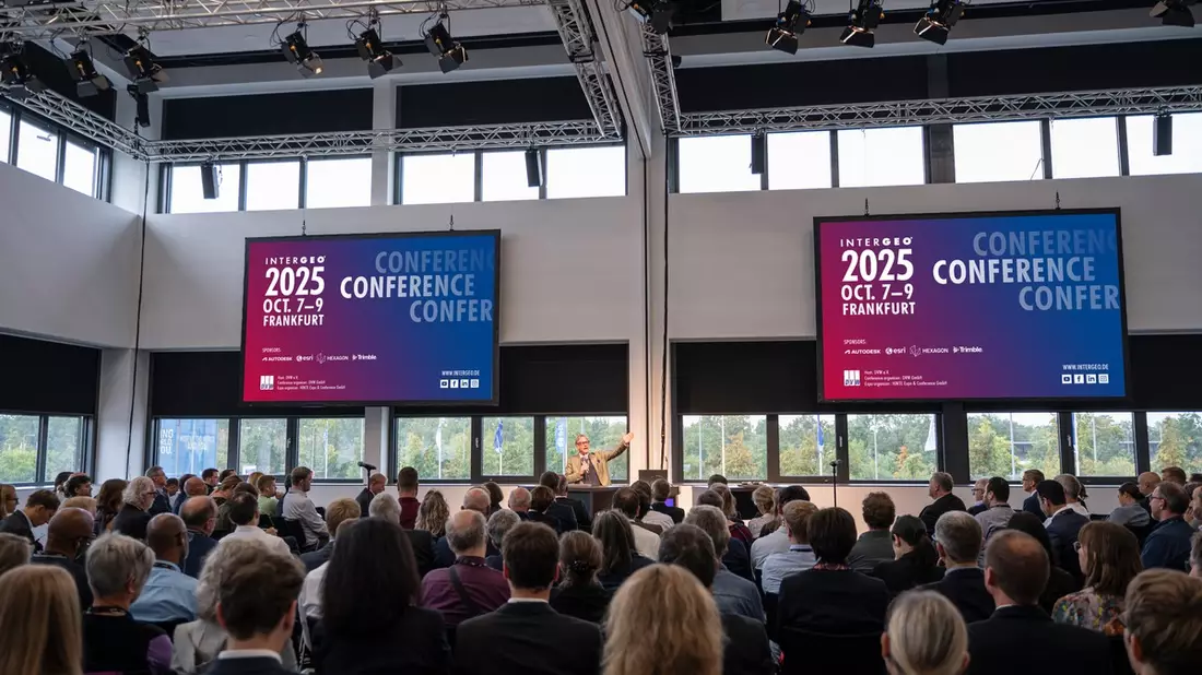 INTERGEO 2025 - CONFERENCE- und EXPO-Stage-Programm jetzt online - sichern Sie sich Ihren Platz! - Bild: presseportal.de