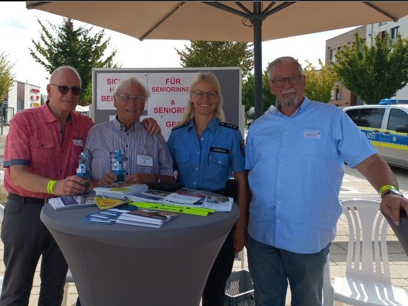 POL-OF: Zwei Männer gerieten aneinander; Schutzfrau vor Ort auf dem Sommerfest der Senioren; Bordcomputer aus Traktoren geklaut und mehr - Foto: presseportal.de