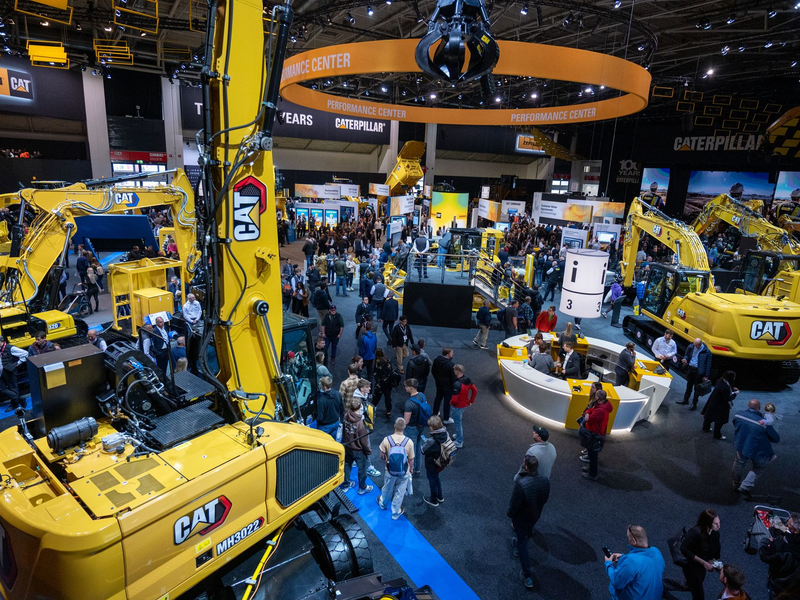 Caterpillar ist für seine gelben Bagger und Planierraupen bekannt. (Archivbild) - Foto: Leonie Asendorpf/dpa