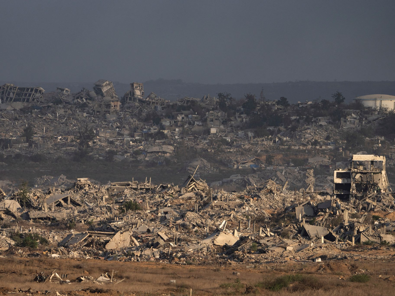 Der Gazastreifen ist durch den Krieg zu weiten Teilen verwüstet. (Archivbild)  - Foto: Maya Levin/AP/dpa