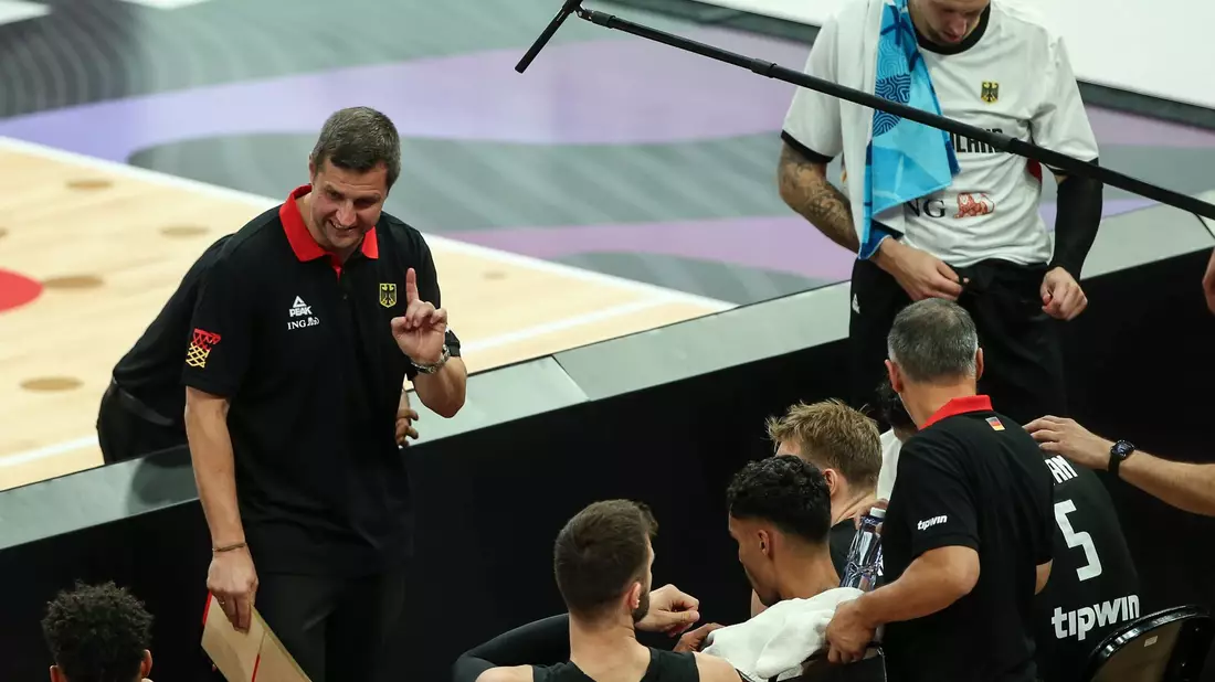 Die deutschen Basketballer wurden im Teamhotel geweckt. - Bild: Matthias Stickel/dpa