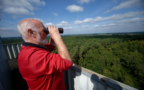 Der Feuerwachturm Galgenberg am nördlichen Rand des Ruhrgebiets ist Teil eines Verbundes.  - Foto: Henning Kaiser/dpa