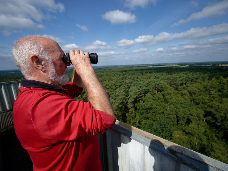 Der Feuerwachturm Galgenberg am nördlichen Rand des Ruhrgebiets ist Teil eines Verbundes.  - Foto: Henning Kaiser/dpa