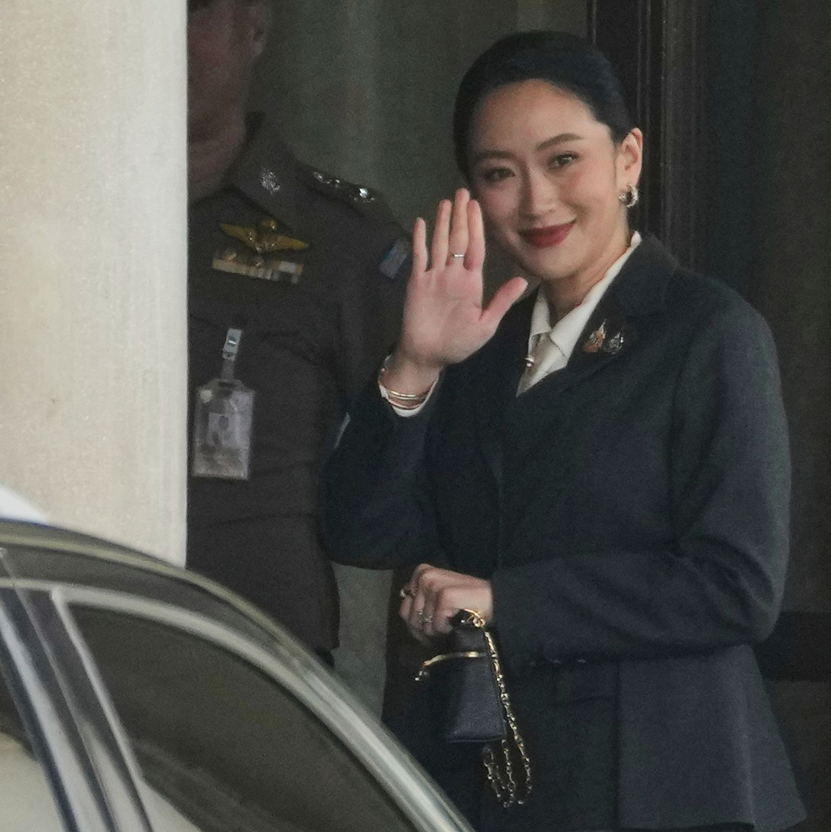 Paetongtarn Shinawatra stammt aus einer der einflussreichsten Familien Thailands. - Foto: Sakchai Lalit/AP/dpa