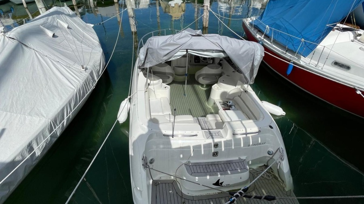 FW Reichenau: Sportboot droht zu sinken, Reichenau-Mittelzell, 29.08.2025 - Foto: presseportal.de