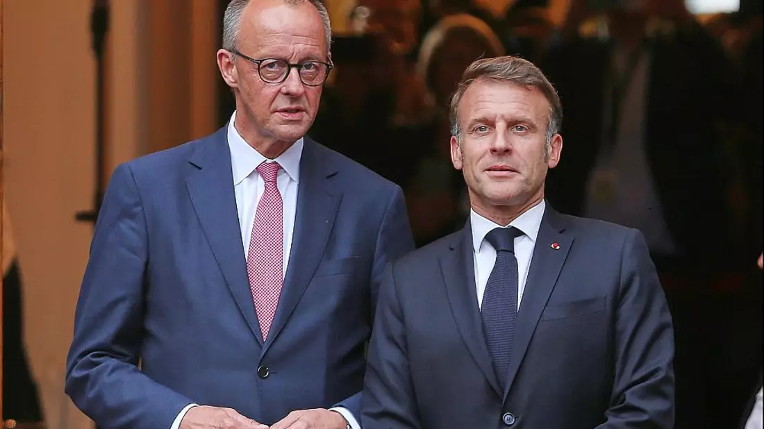 Friedrich Merz und Emmanuel Macron (Archiv) - Bild: über dts Nachrichtenagentur