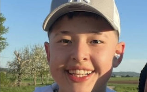 POL-GĂ–: (300/2025) 16 Jahre alte Angela Valeria T. aus Rosdorf vermisst - Polizei bittet um Mithilfe! - Foto: presseportal.de POL-GĂ–: (300/2025) 16 Jahre alte Angela Valeria T. aus Rosdorf vermisst - Polizei bittet um Mithilfe! - Foto: presseportal.de