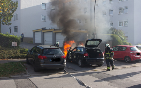 FW-MK: PKW-Brand am Steinhügel - Foto: presseportal.de
