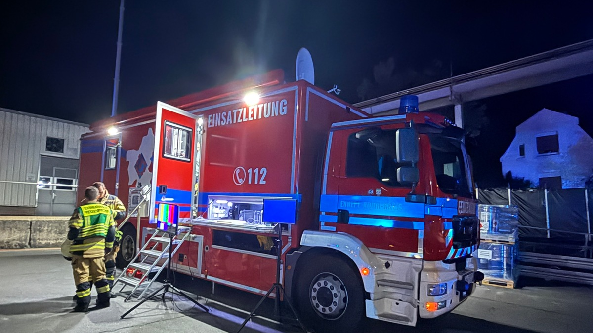 FW Lehrte: Brennender Backofen brannte nicht - Foto: presseportal.de