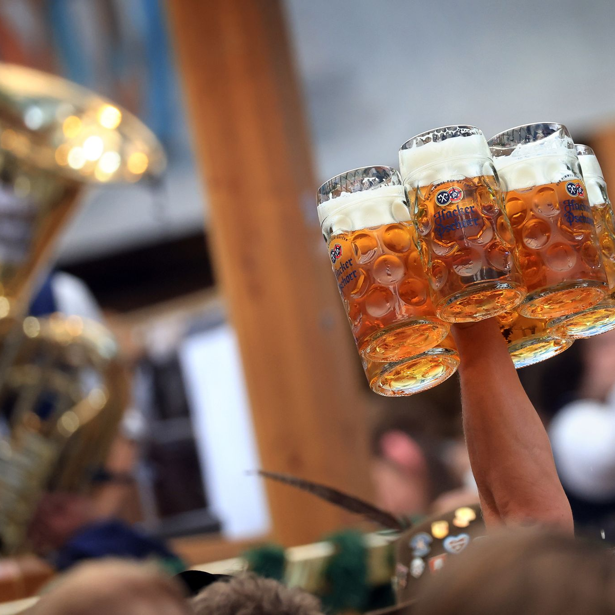 Auf dem Oktoberfest ändern sich gleich mehrere Dinge. (Archivbild) - Foto: Karl-Josef Hildenbrand/dpa