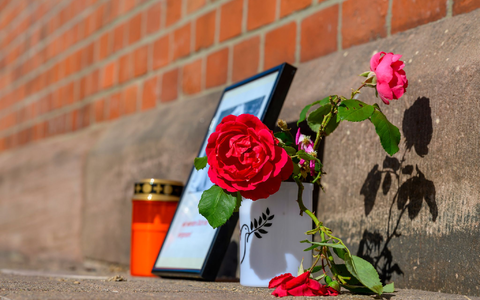 Nach dem Tod einer 16-Jährigen am Bahnhof Friedland steht ein Iraker unter dringenden Verdacht. Bundesinnenminister Drobrindt (CSU) sieht Versäumnisse der Behörden. (Archivbild)  - Foto: Swen Pförtner/dpa