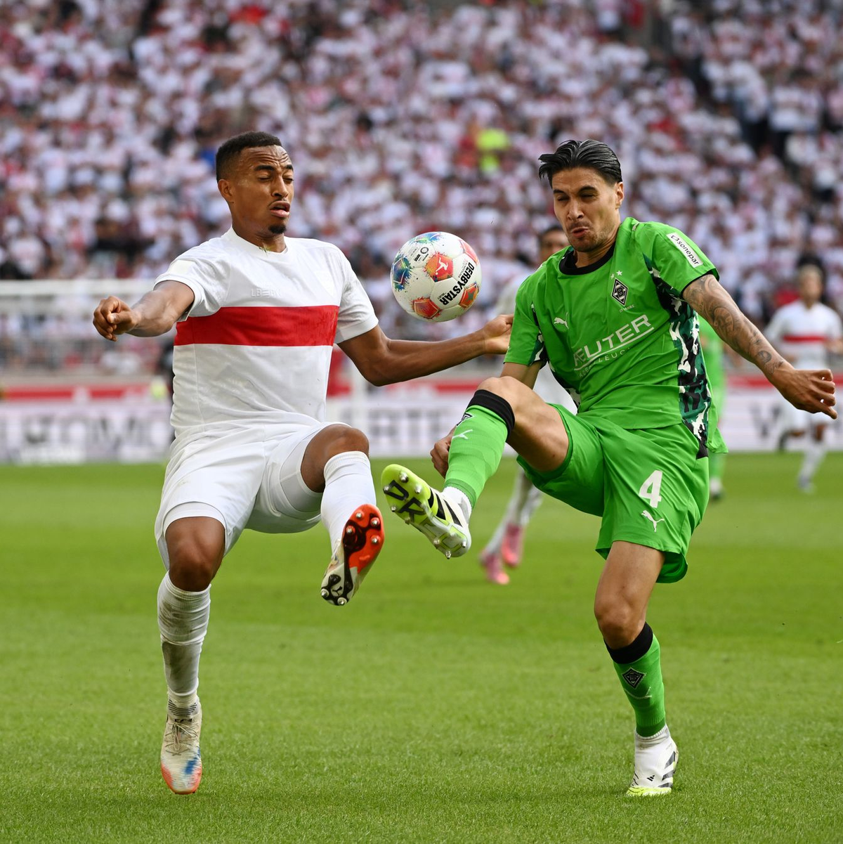 Am Ende obenauf: Maximilian Mittelstädt mit dem VfB - Foto: Marijan Murat/dpa