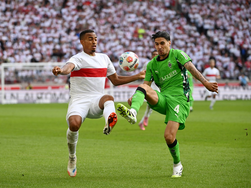 Am Ende obenauf: Maximilian Mittelstädt mit dem VfB - Foto: Marijan Murat/dpa