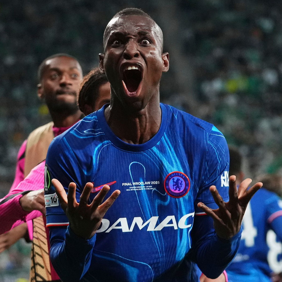 Neu beim FC Bayern: Nicolas Jackson. - Foto: Petr David Josek/AP/dpa