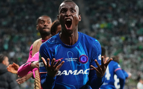 Neu beim FC Bayern: Nicolas Jackson. - Foto: Petr David Josek/AP/dpa Neu beim FC Bayern: Nicolas Jackson. - Foto: Petr David Josek/AP/dpa