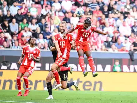 Max Eberl erlebte einen höchst komplizierten und stressigen Transfer-Sommer - Foto: Harry Langer/dpa