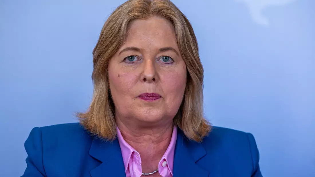 Ministerin Bas warnt vor einer dramatisierenden Debatte über Sozialkosten. (Archivbild)  - Bild: Jens Büttner/dpa