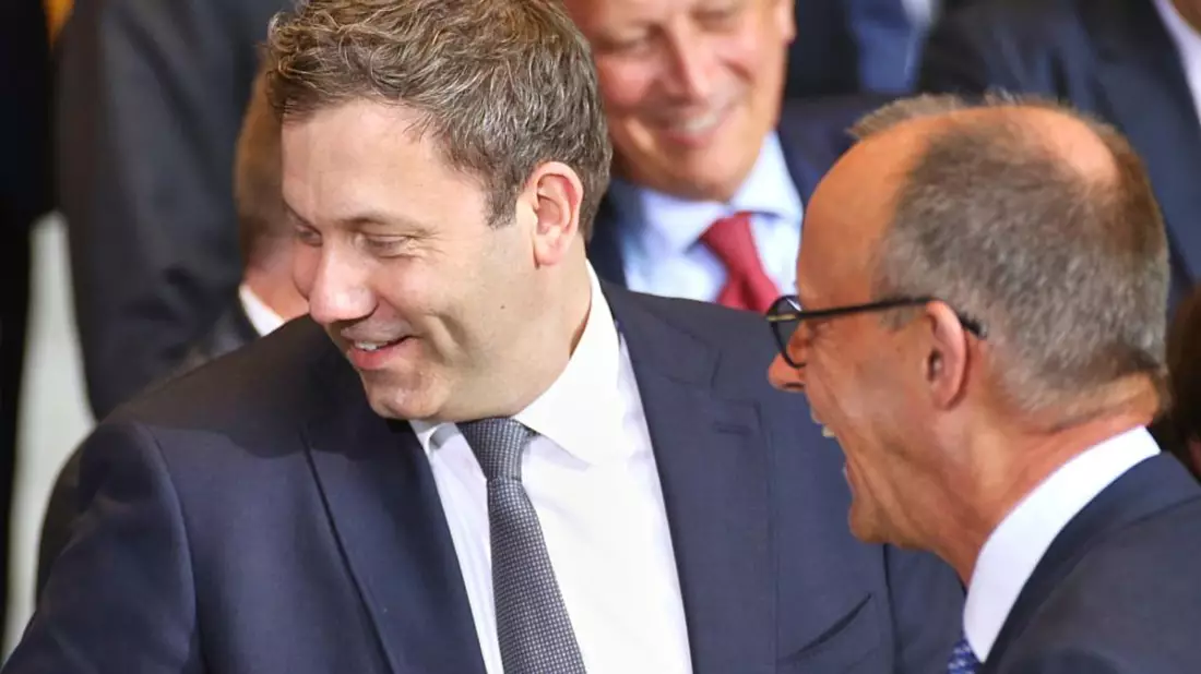Lars Klingbeil und Friedrich Merz (Archiv) - Bild: über dts Nachrichtenagentur