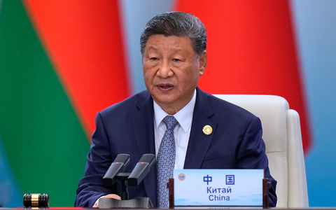 Chinas Präsident Xi will die SOZ mit dem Gipfel als Einheit gegen den Westen präsentieren.  - Foto: Suo Takekuma/Pool Kyodo News/AP/dpa