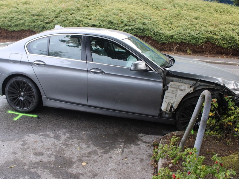 POL-RBK: Wermelskirchen - 17-Jähriger ohne Fahrerlaubnis verunfallt mit nicht zugelassenem Pkw - Foto: presseportal.de
