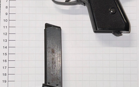 BPOL NRW: Bundespolizei findet Schreckschusswaffe am Gelsenkirchener Hauptbahnhof - Foto: presseportal.de