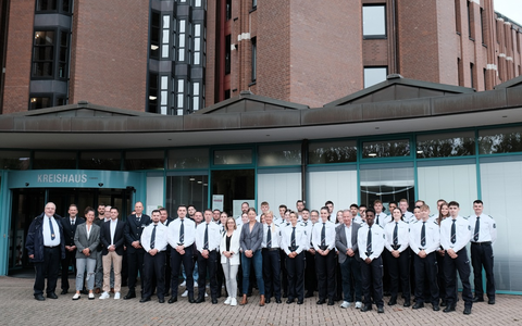 POL-HS: 37 neue Kolleginnen und Kollegen verstärken die Kreispolizeibehörde Heinsberg - Foto: presseportal.de