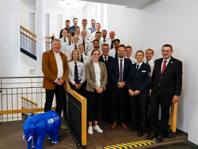 POL-HAM: Die Polizei Hamm begrüßt 20 Neuzugänge - Foto: presseportal.de
