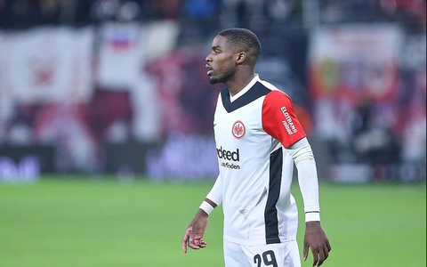 Niels Nkounkou (Eintracht Frankfurt) (Archiv) - Foto: über dts Nachrichtenagentur